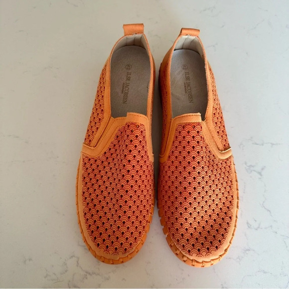 Isle Jacobsen Tulip flat Size: 42EU/ 11.5 US - Picture 2 of 6